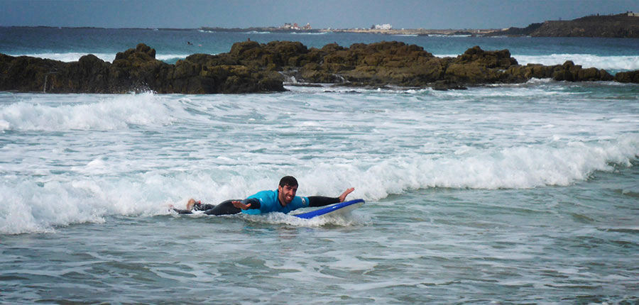Intermediate surfing on fuerteventura- pictures of the surfing lessons on 20. December 2014