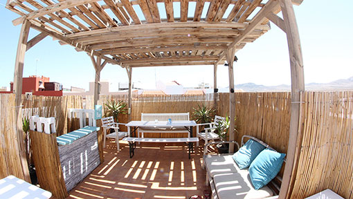 Rooftop Surfhouse