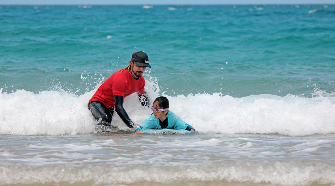 surf lesson for kids