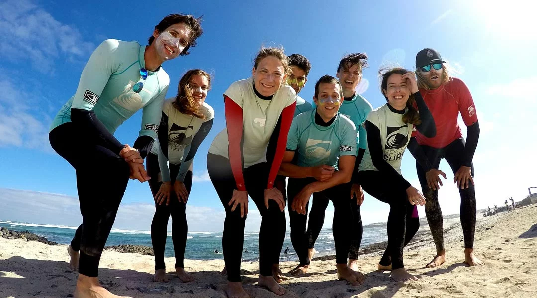 5 gründe für surfcamp fuerteventura - coole leute