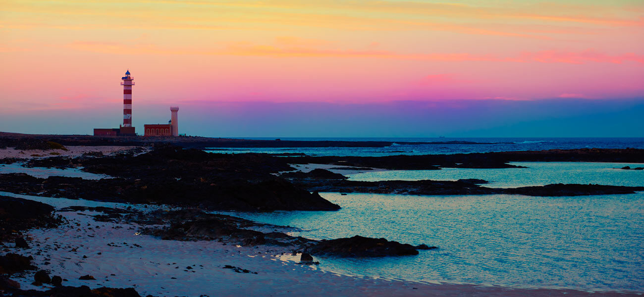 surfcamp fuerteventura leuchtturm