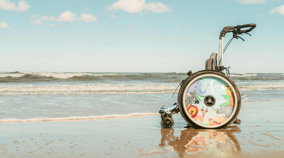 surfen mit handicap rollstuhl